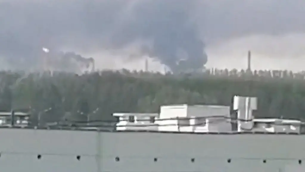 Smoke-rises-from-an-oil-refinery-after-what-authorities-said-was-a-Ukrainian-drone-attack-in-the-course-of-Russia-Ukraine-conflict-in-Nizhnekamsk-Tatarstan-Region-Russia-August-10-2026-in-this-still-image-obtained-from-a-social-media-video-Social-Media-via-REUTERS-THIS-IMAGE-HAS-BEEN-SUPPLIED-BY-A-THIRD-PARTY-NO-RESALES-NO-ARCHIVES-NEWS-USE-ONLY-VERIFICATION-Buildings-trees-wall-colour-roof-structure-and-road-layout-matched-satellite-and-archive-imagery-Chimneys-refinery-structures-matched-file-imagery-of-Tatneft-s-TANECO-refinery-Radmir-Belyayev-the-mayor-of-Nizhnekamsk-said-that-at-least-12-people-were-killed-as-city-s-industrial-and-civilian-targets-got-attacked-on-Monday-NASA-FIRMS-detected-thermal-activities-on-August-10-in-the-direction-of-Nizhnekamsk-oil-refinery-where-the-smoke-appeared-to-come-from-in-the-footage