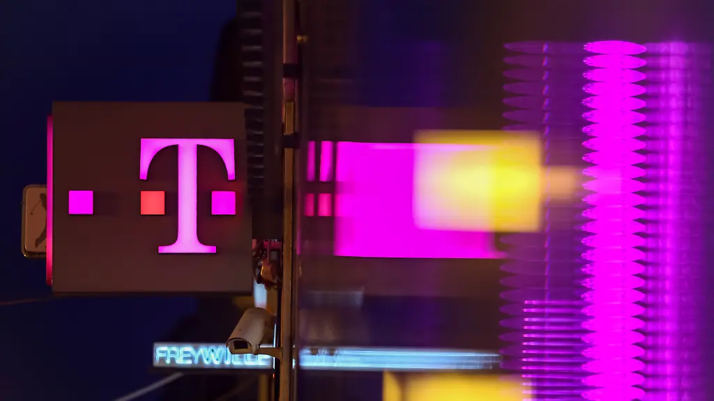Ohne-Limit-und-mit-Highspeed-Freenet-bietet-einen-XL-Tarif-im-Telekom-Netz-zum-Schnaeppchenpreis-an