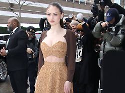 Entertainment Bilder Des Tages NEW YORK NY FEBRUARY 11 Leni Klum Seen Arriving At Michael Kors 2025 Collection Fashion Show During The 2025 New York Fashion Week On February 11 2025