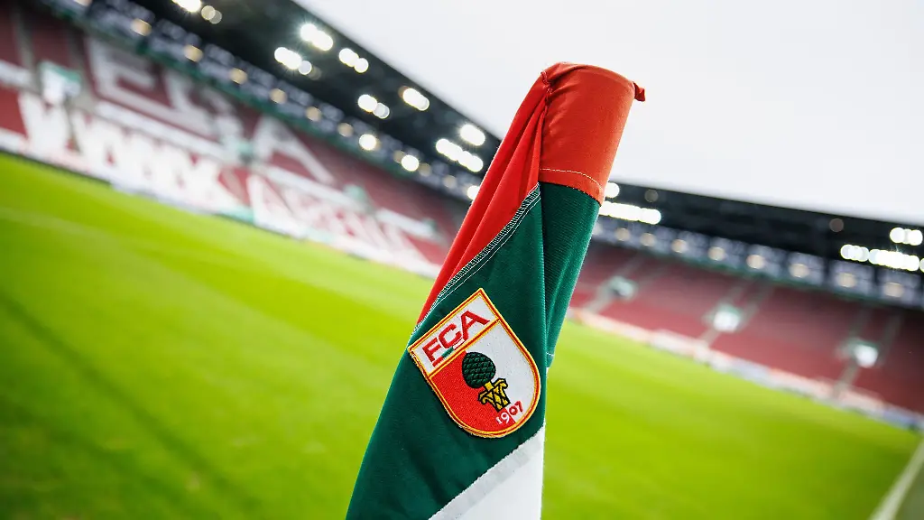 Der-FC-Augsburg-baut-seine-Fuehrungsstruktur-um