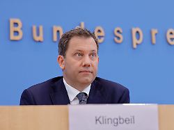 Nach heftiger Kritik: Klingbeil rudert bei Steuerplänen für Vereine zurück