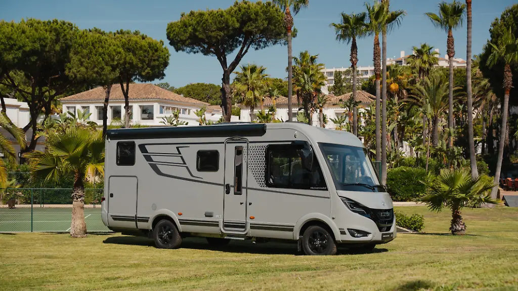 Bei-Hymer-rueckt-die-komplett-neue-Master-Line-in-den-Mittelpunkt-der-Premierenschau