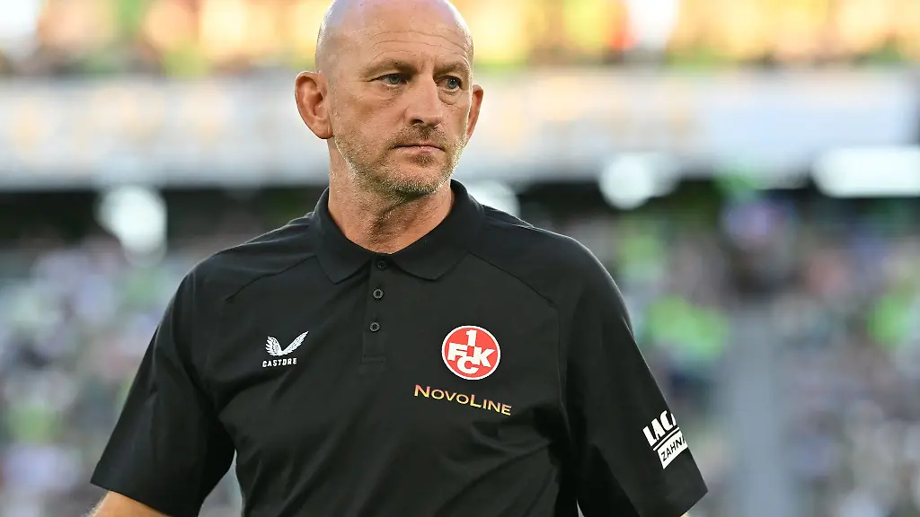 Torsten-Lieberknecht-und-der-FCK-freuen-sich-auf-Alex-Murphy