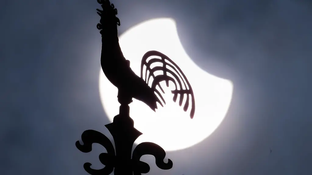 Am-Mittwochabend-kann-man-auch-in-Hessen-eine-partielle-Sonnenfinsternis-beobachten