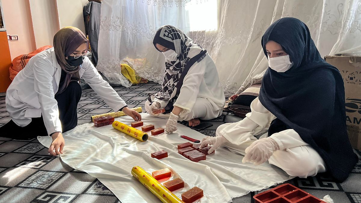 Seife, Honig, Hoffnung: Afghanistans Frauen trotzen den Taliban - und könnten die Wirtschaft retten