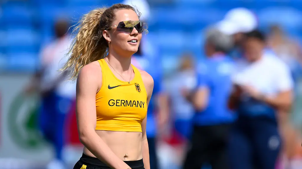 Leichtathletik-Vor-dem-Start-der-Europameisterschaft-Training-Smilla-Kolbe-Deutschland-in-Aktion