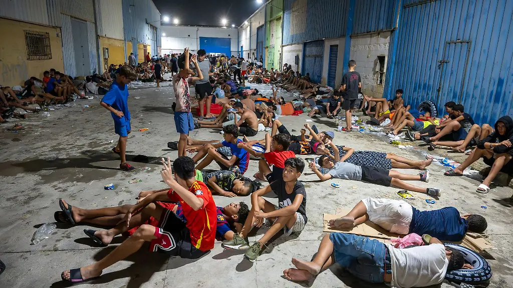 Besonders-Kinder-und-Jugendliche-sind-in-der-spanischen-Exklave-verblieben