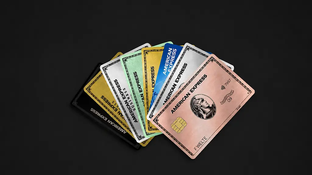 Bei-American-Express-steht-jede-Farbe-fuer-andere-Services-Kosten-und-Boni