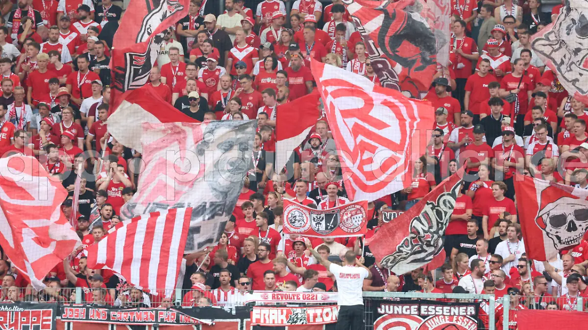 09-08-2026-xrekx-Fussball-3-Liga-1-FC-Saarbruecken-Rot-Weiss-Essen-v-l