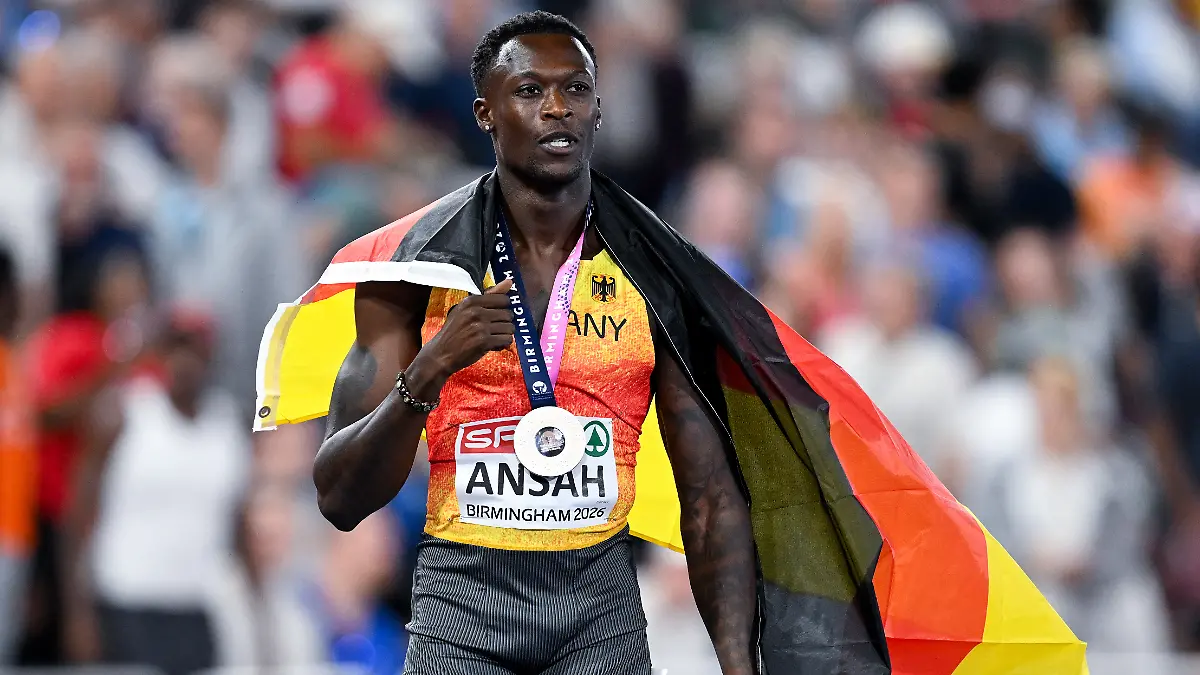 Leichtathletik-Europameisterschaft-Maenner-100-Meter-Finale-Owen-Ansah-Deutschland-freut-sich-ueber-Silber