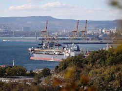 Mehrere Tote und Verletzte: Ukraine attackiert russischen Schwarzmeerhafen