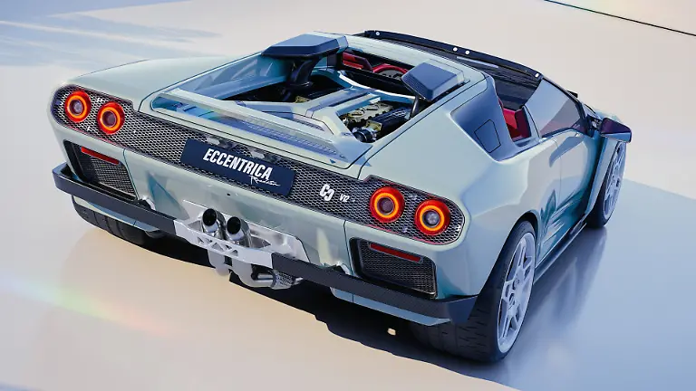 Im-Heck-des-V12-Roadster-steckt-ein-potenter-V12-Saugmotor