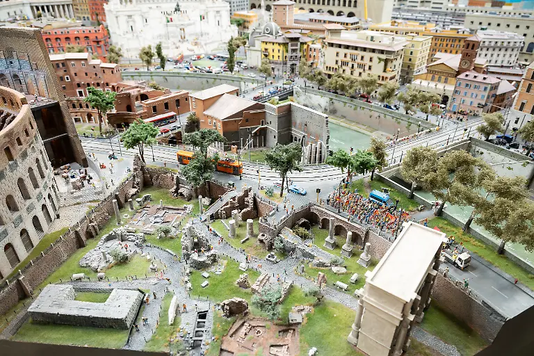 Aufnahme-des-Miniatur-Wunderlands-in-Hamburg
