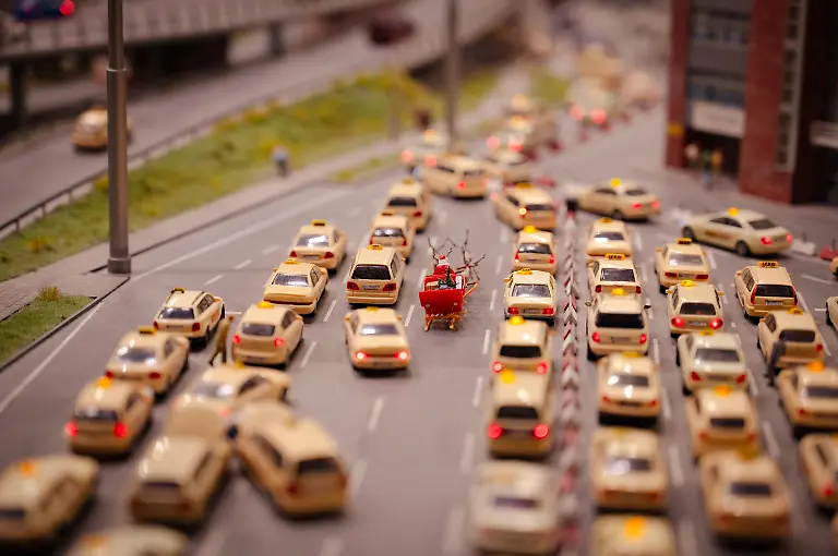 Miniatur-Wunderland-Hamburg-in-Deutschland-gelbe-Taxis-in-New-York-Museum-mit-Miniaturmodellbau-der-Welt-12-12