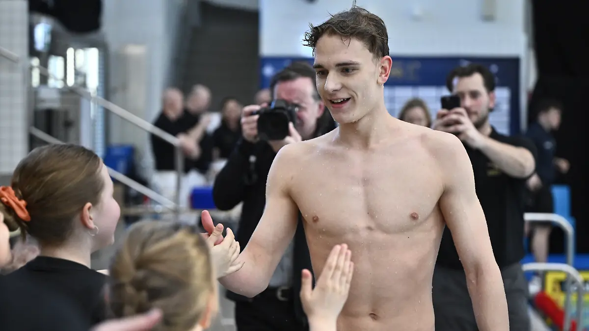STOCKHOLM-SVERIGE-20260412-Johannes-Liebmann-Tyskland-vann-herrarnas-800m-fritt-och-slog-europeiskt-rekord-under-Malmsten-Swim-Open-i-Erikdalsbadet-i-Stockholm
