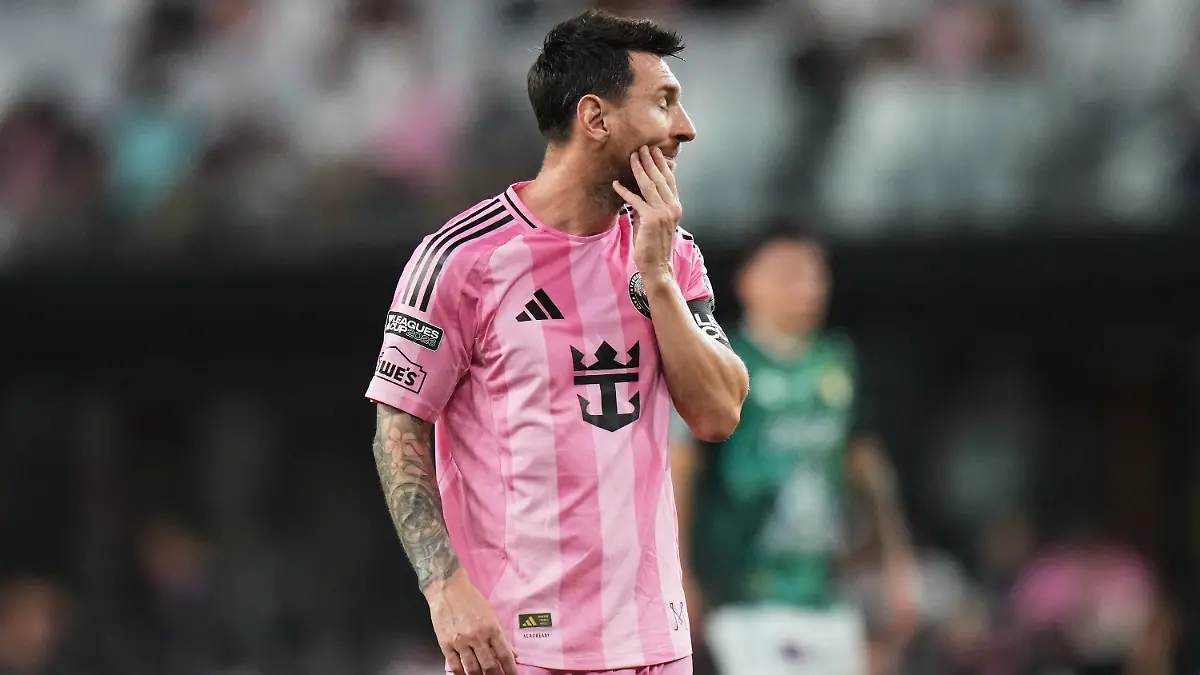 Inter-Miami-forward-Lionel-Messi-walks-on-the-field-during-the-second-half-of-a-Leagues-Cup-soccer-match-against-Club-Leon-Wednesday-Aug-12-2026-in-Miami
