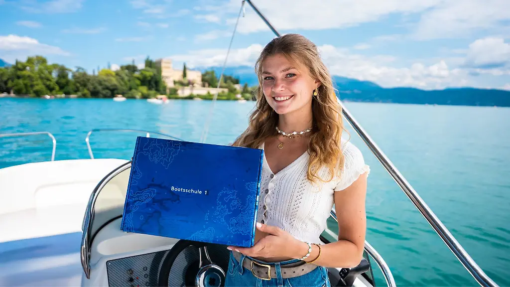 Bootsschule1-bietet-das-Allrounder-Paket-um-in-wenigen-Wochen-sicher-den-Schein-in-den-Haenden-zu-halten