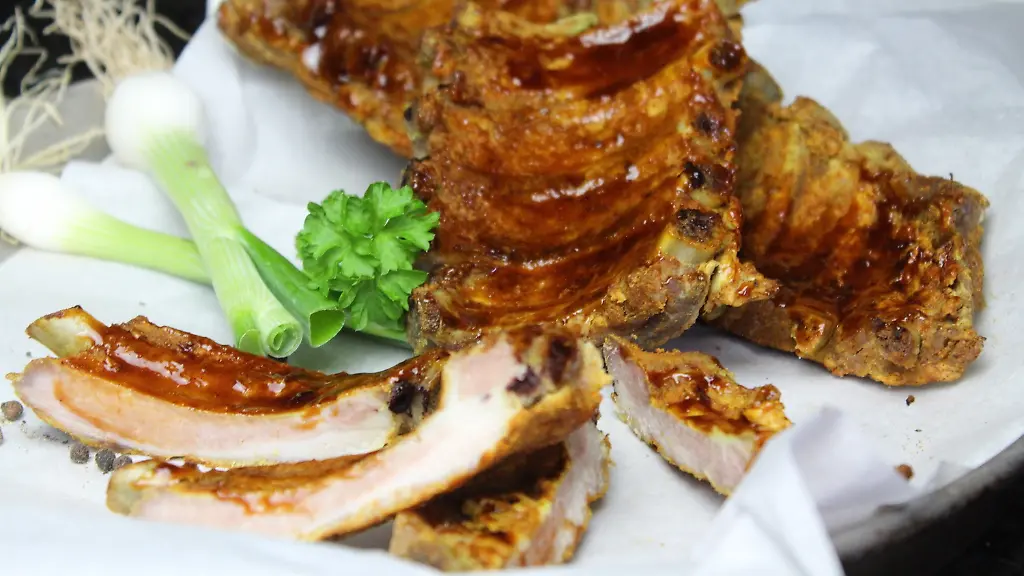 Spareribs-in-Rekordzeit-grillen