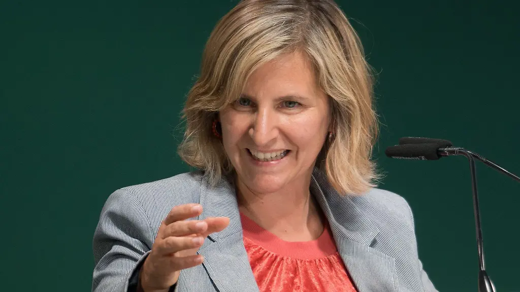 Die-rheinland-pfaelzische-Gruenen-Fraktion-mit-Chefin-Katrin-Eder-will-im-Landtag-ueber-konkrete-Massnahmen-zum-Hitzeschutz-sprechen