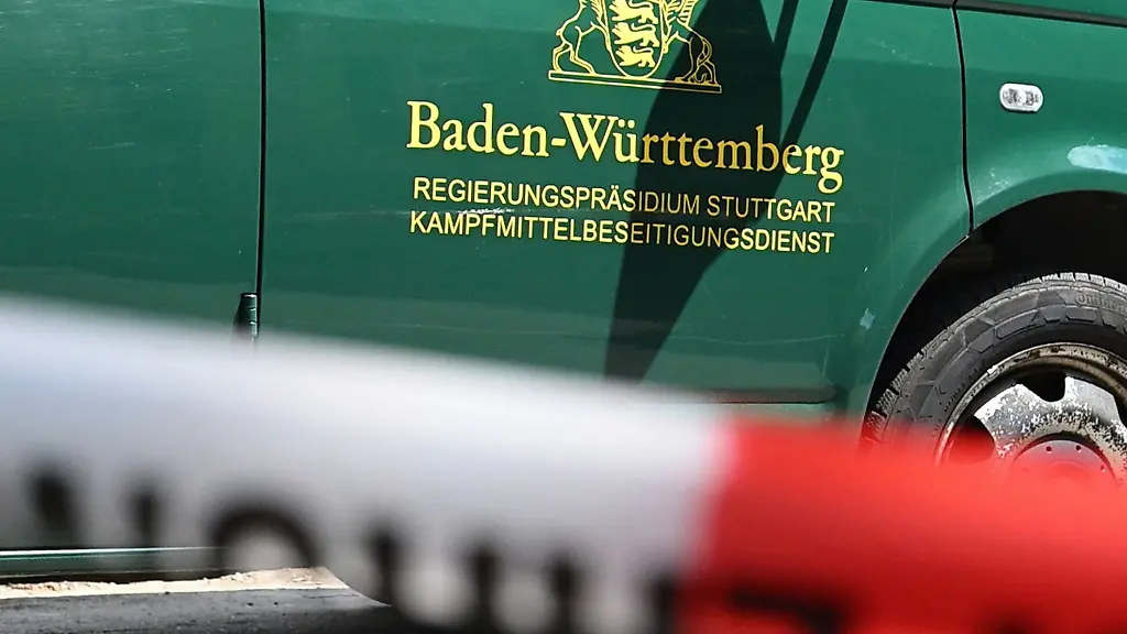 Kampfmittelexperten-sollen-den-Fund-begutachten