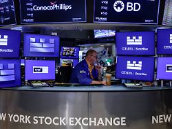 Zinshoffnungen beflügeln: S&P 500 klettert auf Rekordhoch