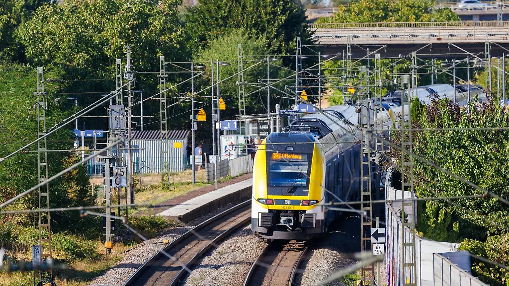 Ein-Ersatzverkehr-ist-eingerichtet