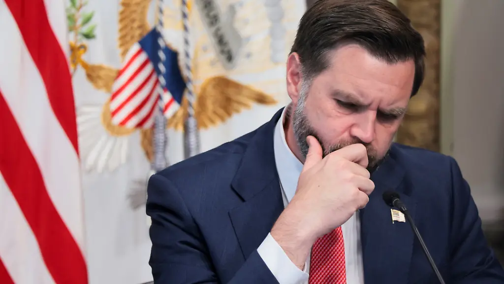 U-S-Vice-President-JD-Vance-holds-a-roundtable-with-members-of-Congress-on-U-S-President-Donald-Trump-s-administration-s-anti-fraud-initiatives-in-the-Indian-Treaty-Room-of-the-Eisenhower-Executive-Office-Building-EEOB-on-the-White-House-campus-in-Washington-D-C-U-S-August-5-2026