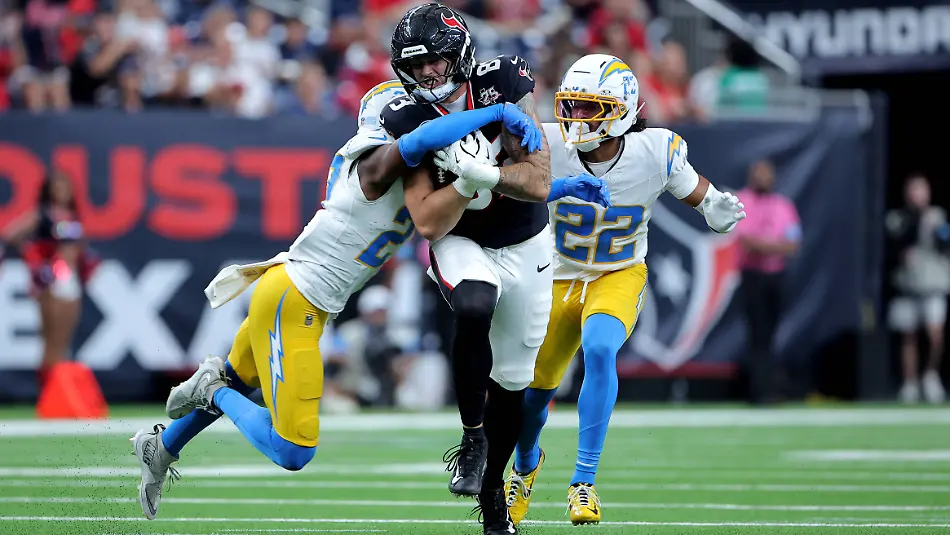 August-13-2026-Houston-Texas-U-S-Houston-Texans-tight-end-Marlin-Klein-83-is-tackled-from-behind-after-a-catch-against-the-Los-Angeles-Chargers-during-the-first-quarter-at-Reliant-Stadium-in-Houston-TX-on-August-13-2026-Houston-U