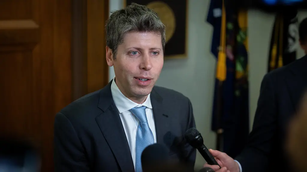 WASHINGTON-DC-JUNE-3-CEO-of-OpenAI-Sam-Altman-talks-to-reporters-following-a-meeting-with-Senator-Bernie-Sanders-I-VT-at-the-Dirksen-Senate-Office-building-in-Washington-DC-on-June-3-2026
