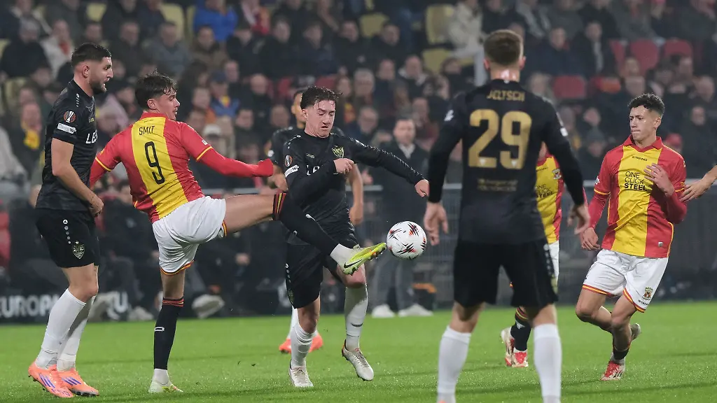 Milan-Smit-2-v-l-wechselt-zu-Darmstadt-98