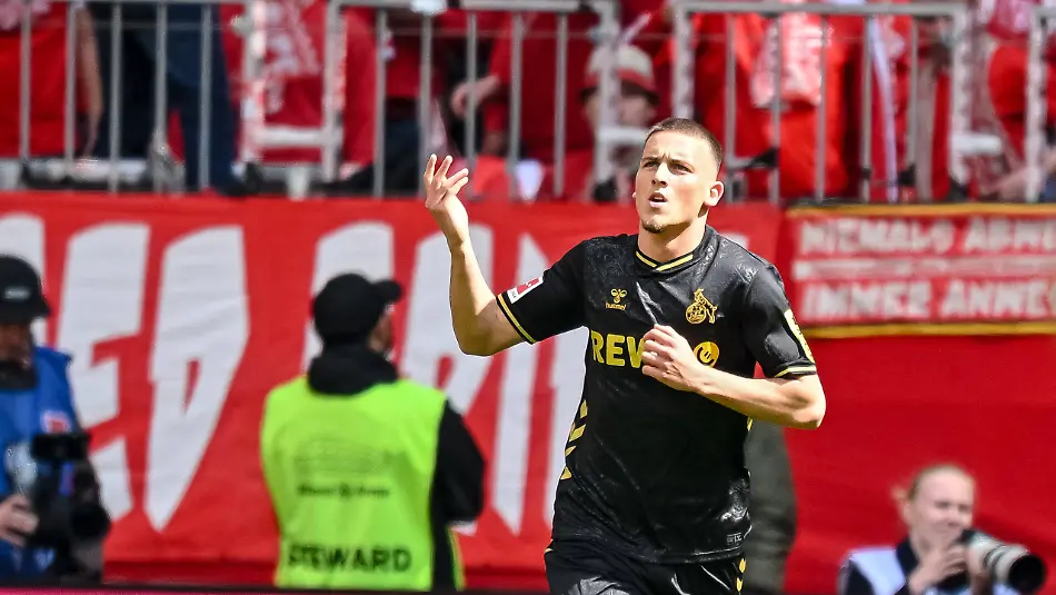 SaAd-El-Mala-1-FC-Koeln-Torjubel-jubelt-nach-seinem-treffer-zum-2-1-waehrend-des-spiels-der-Bundesliga-zwischen-FC-Bayern-Muenchen-und-1-FC-Koeln-Allianz-Arena-am-16-May-2026-in-Muenchen-Deutschland-Foto-von-Harry-Langer-DeFodi-Images-SaAd-El-Mala-1-FC-Koeln-celebrates-after-scoring-his-team-s-first-goal-during-the-Bundesliga-match-between-FC-Bayern-Muenchen-and-1-FC-Koeln-at-Allianz-Arena-on-May-16-2026-in-Muenchen-Germany-Photo-by-Harry-Langer-DeFodi-Images-DFL-regulations-prohibit-any-use-of-photographs-as-image-sequences-and-or-quasi-video-Photo-by-Harry-Langer-DeFodi-Images-DFL-regulations-prohibit-any-use-of-photographs-as-image-sequences-and-or-quasi-video