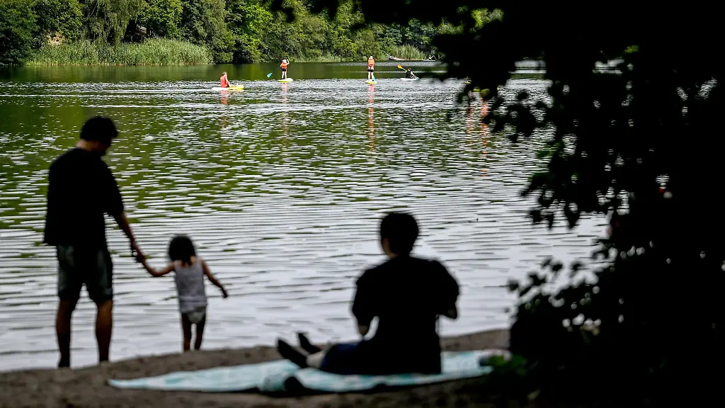 Im-Sommer-wird-die-Wasserqualitaet-in-regelmaessigen-Abstaenden-ueberprueft