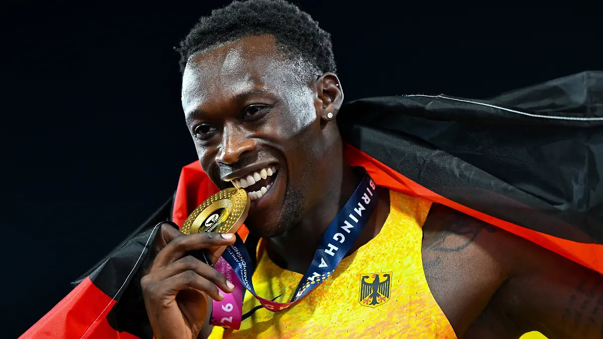 Leichtathletik-Europameisterschaft-Maenner-200-Meter-Finale-Owen-Ansah-Deutschland-freut-sich-ueber-Gold