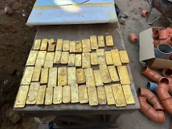 "Eine große Menge": Bauarbeiter entdecken millionenschweren Goldschatz