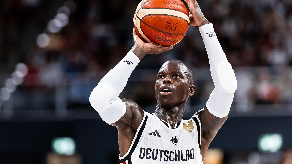 BAMBERG-GERMANY-JULY-06-Dennis-Schroeder-Schroeder-Schroder-Germany-17-shooting-the-ball-during-the-FIBA-Basketball-World-Cup-European-Qualifiers-match-between-Germany-vs-Cyprus-at-Brose-Arena-on-July-06-2026-in-Bamberg-Germany