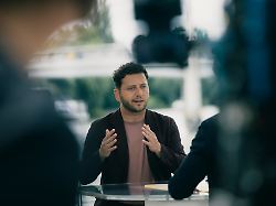 "Für die Demokratie entscheiden": Banaszak fordert von CDU Gesprächsbereitschaft mit der Linken