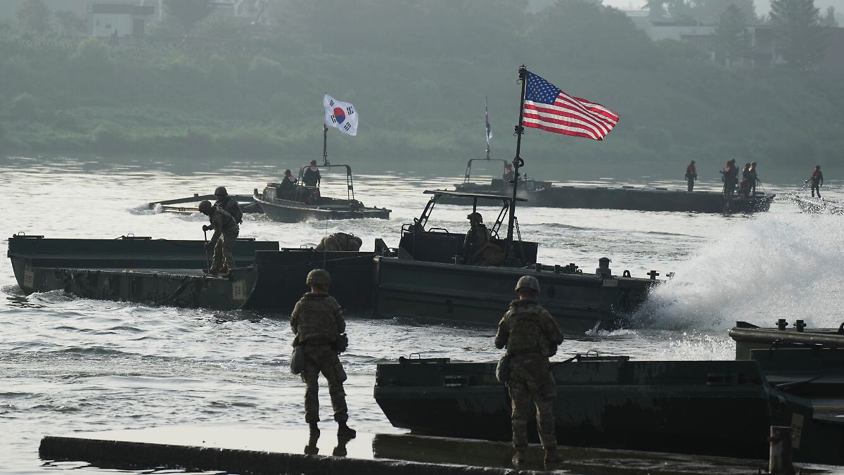 "Feindlich" gegenüber Nordkorea: Trump spart bei "total unangemessen" US-Militärübungen in Südkorea