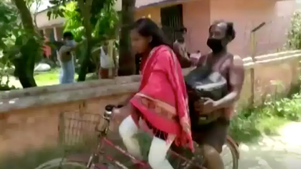 2020-05-23T102342Z-944554393-RC2AUG9JDVBX-RTRMADP-3-HEALTH-CORONAVIRUS-INDIA-IVANKA