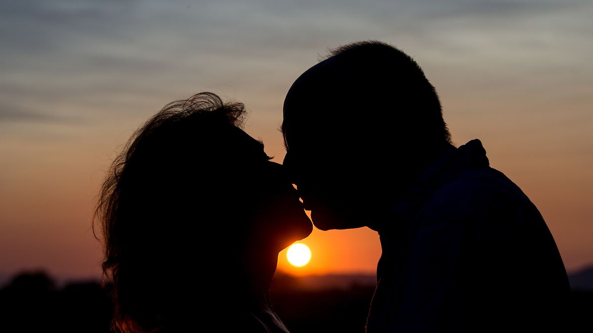 For every couple worldwide: Mathematician claims to have found the formula ...