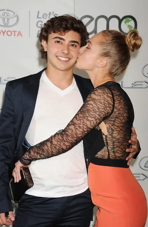 2013-Environmental-Media-Awards-Jansen-Panettiere-Hayden-Panettiere-at-the-2013-Environmental-Media-Awards-held-at-Warner-Bros-Studios-Burbank-California-USA