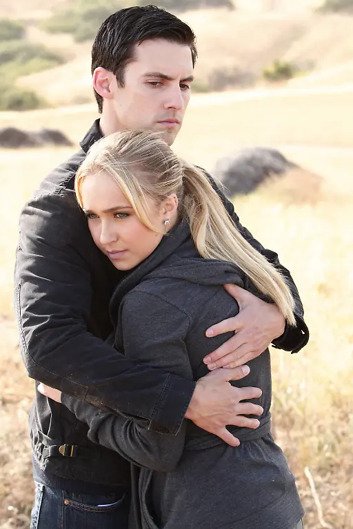 HEROES-Milo-Ventimiglia-Hayden-Panettiere-The-Butterfly-Effect-Season-3-episode-302-September-22-2008-2006-2010