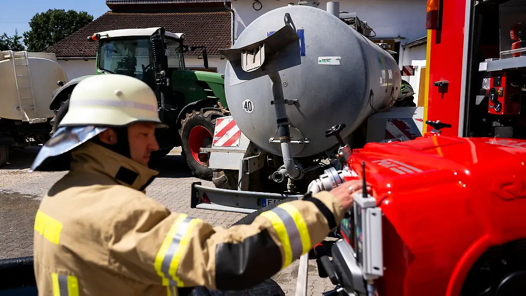Die-Flutkatastrophe-im-Ahrtal-war-die-Initialzuendung-fuer-die-Red-Farmers