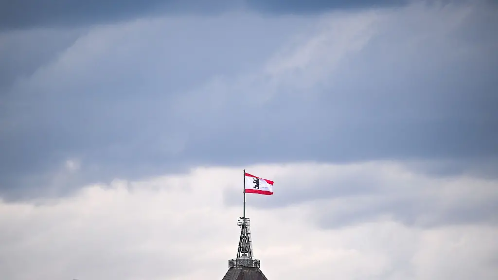 Der-Tag-bringt-viele-Wolken-nach-Berlin-und-Brandenburg