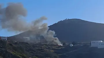 2026-08-17T194103Z_376679294_RC2I0NA79TBI_RTRMADP_3_GREECE-CRASH-SIFNOS