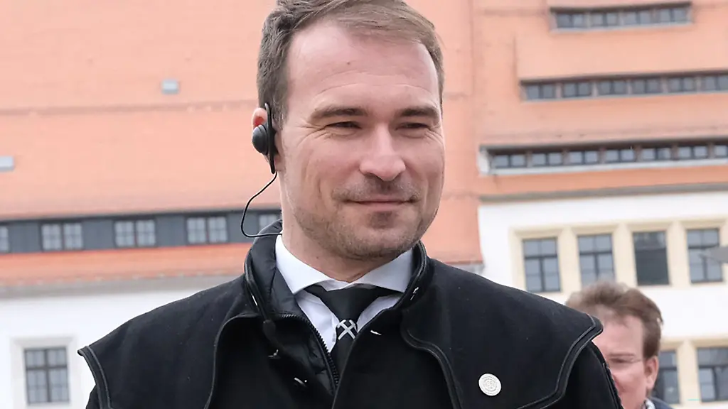 Nach-Vorwuerfen-gegen-Freibergs-Oberbuergermeister-Philipp-Preissler-Freie-Waehler-hat-die-Kommunalaufsicht-ein-Disziplinarverfahren-eingeleitet