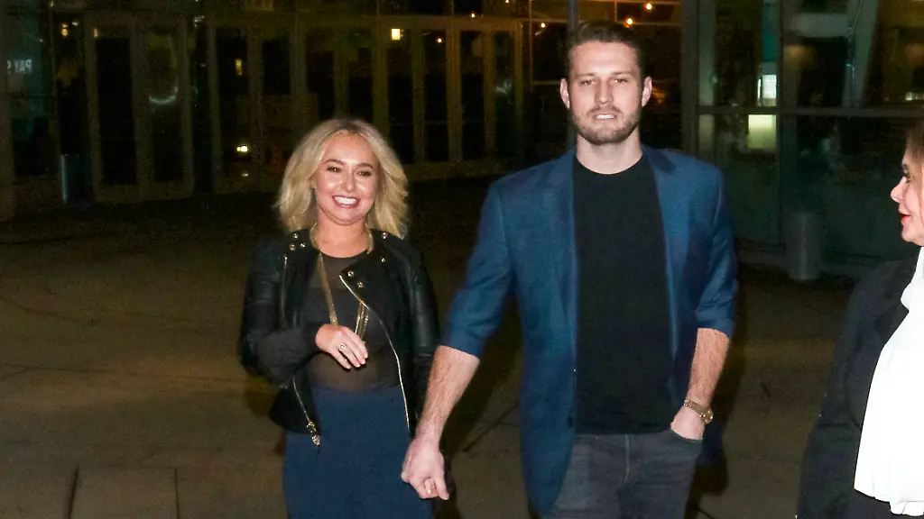 LOS-ANGELES-CA-JANUARY-31-Hayden-Panettiere-and-Brian-Hickerson-are-seen-on-January-31-2019-in-Los-Angeles-California