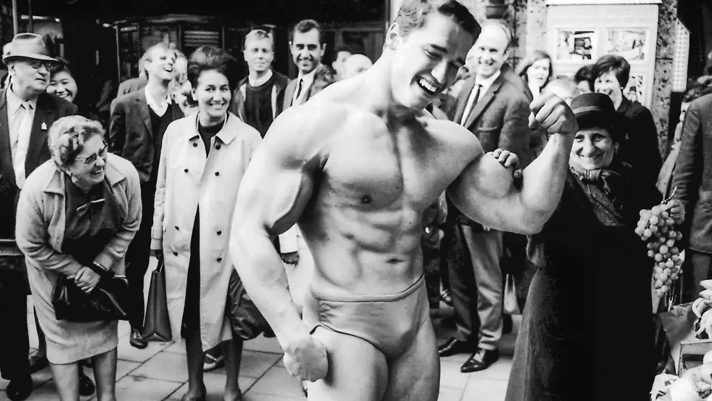 Mandatory-Credit-Photo-by-ROLF-HAYO-REX-USA-205510d-ARNOLD-SCHWARZENEGGER-Arnold-Schwarzenegger-in-Munich-Germany-1967-1967