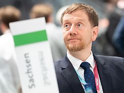 Gesamtfinanzierung beachten: JU Sachsen stellt sich gegen Kretschmers Kritik an Rentenplänen