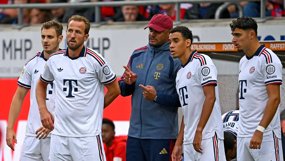 18-08-2026-Fussball-Bundesliga-2026-2027-Testspiel-1-FC-Heidenheim-FC-Bayern-Muenchen-in-der-Voith-Arena-Heidenheim-v-l-Josip-Stanisic-Bayern-Muenchen-Harry-Kane-FC-Bayern-Muenchen-Trainer-Vincent-Kompany-FC-Bayern-Muenchen-Jamal-Musiala-Bayern-Muenchen-und-Aleksandar-Pavlovic-FC-Bayern-Muenchen-August-18-2026-20262027-Bundesliga-Friendly-Match-1-FC-Heidenheim-vs