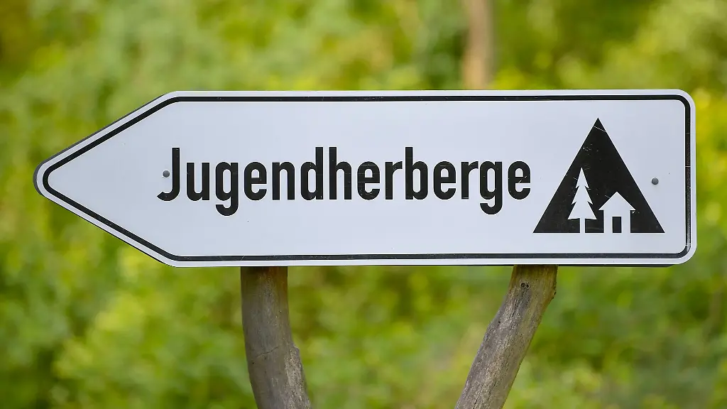 Am-Markkleeberger-See-oeffnet-eine-neue-Jugendherberge